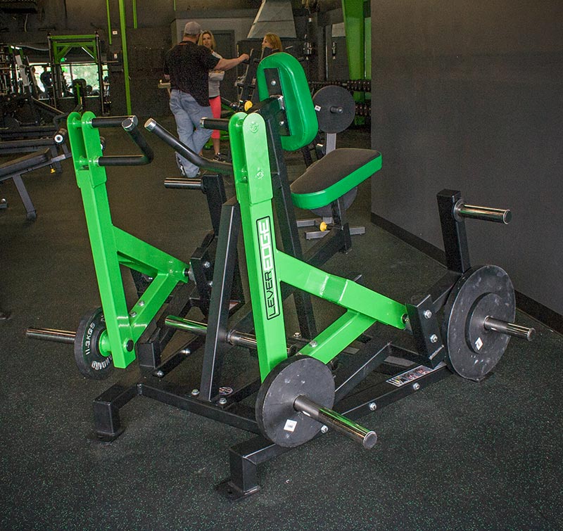 LeverEDGE Unilateral Diverging Seated Vertical Row MODEL #6004